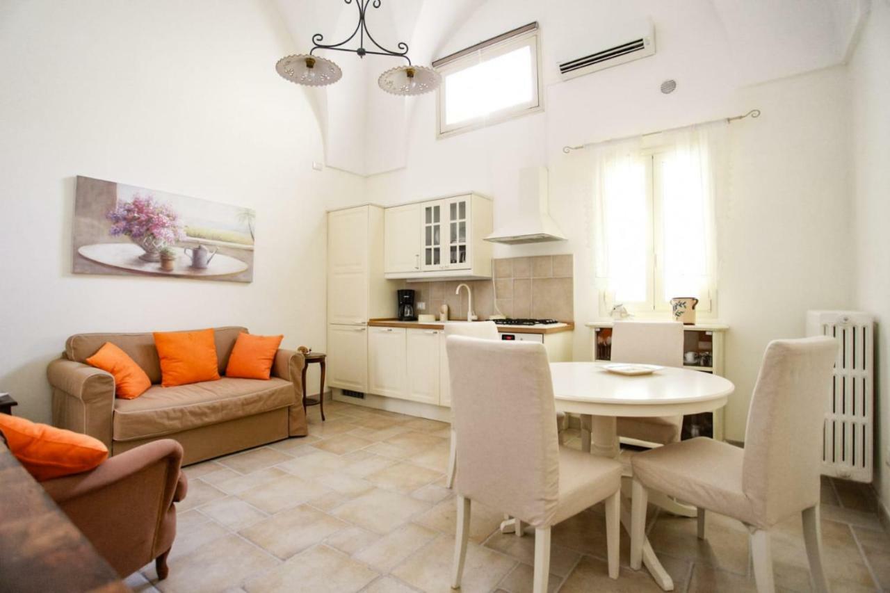 Palazzo Candido Suites & Apartments - Sit Apartment Lecce Exterior photo